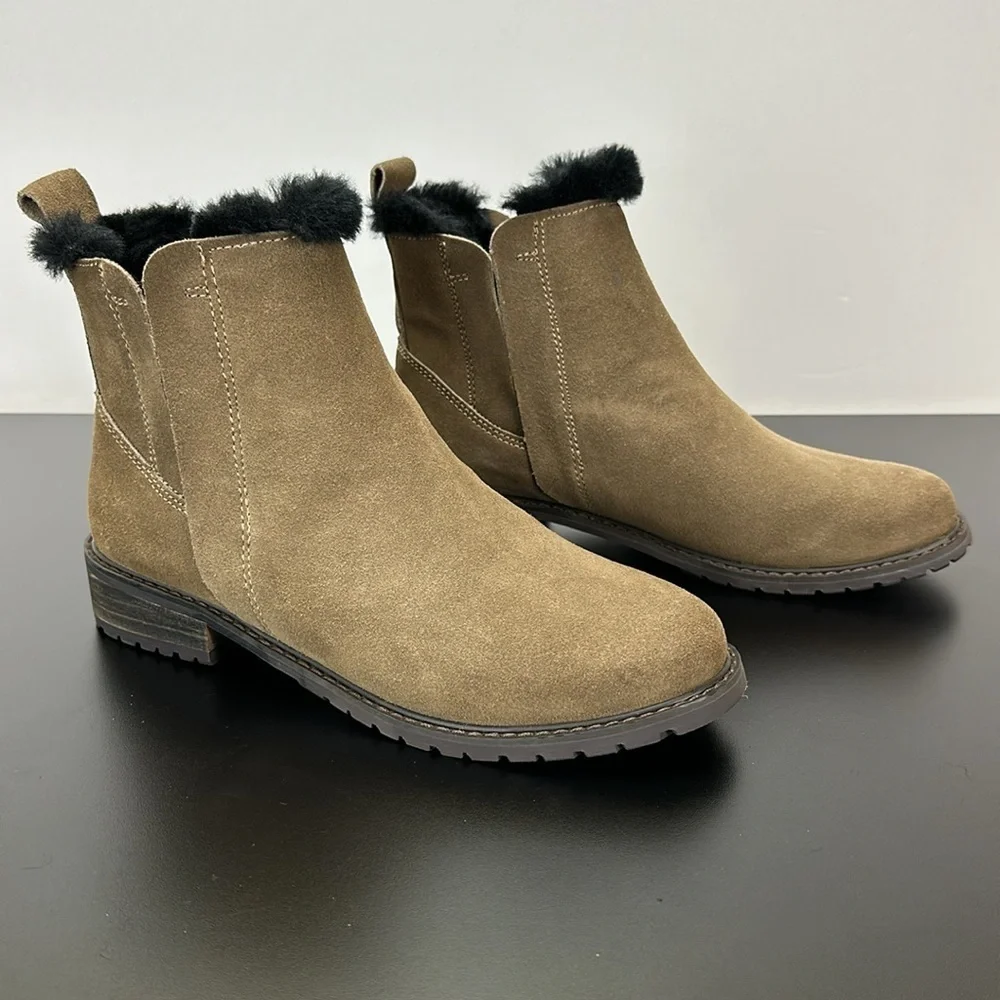 EMU Australia Suede Pioneer Chelsea Ankle Boots Size 8 Waterproof Merino‎ Wool